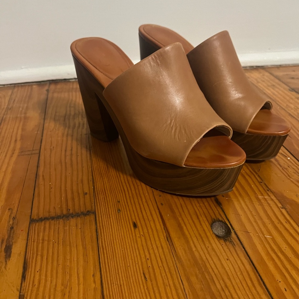 Jessica Simpson Tan Platform Shoes
